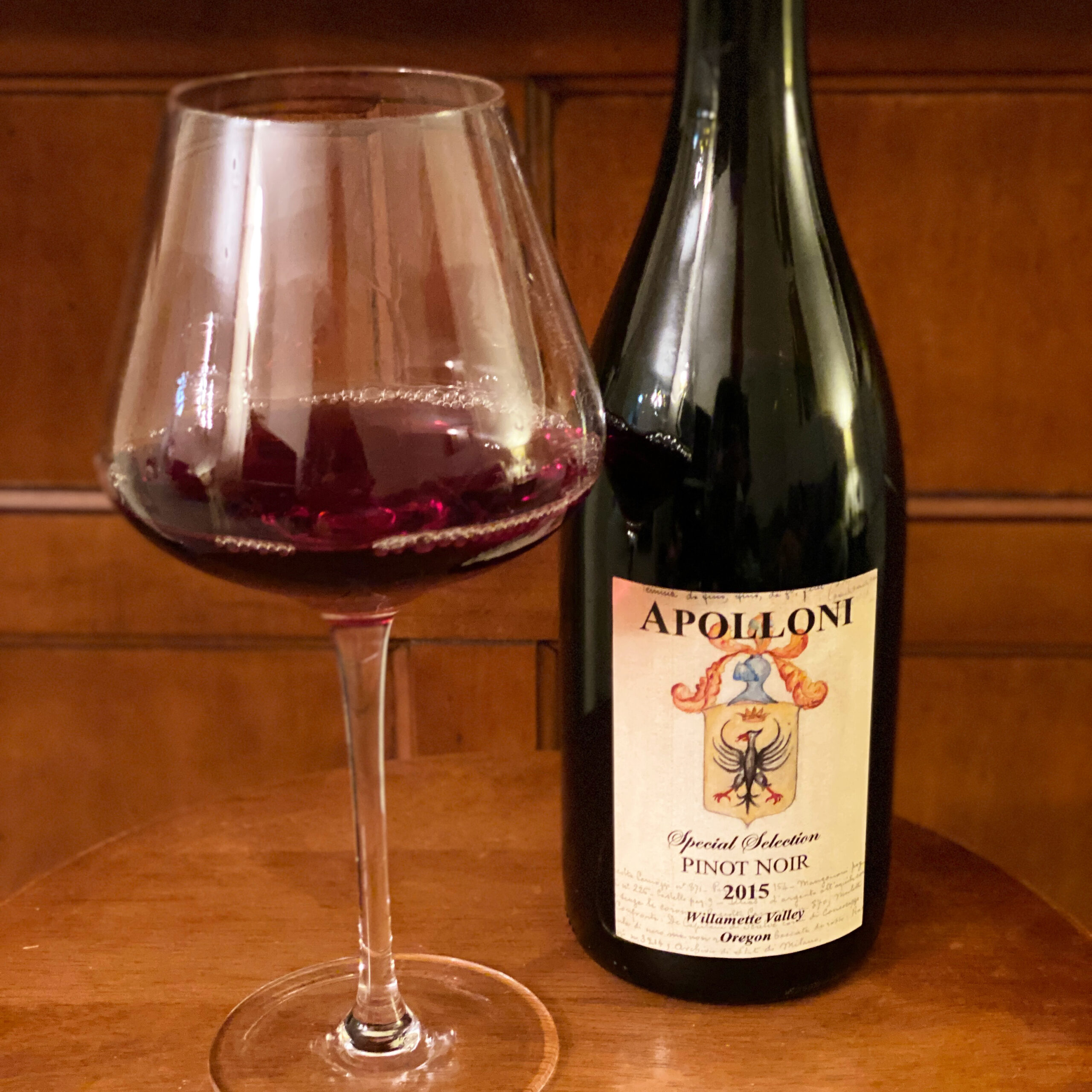 Apolloni Pinot Noir